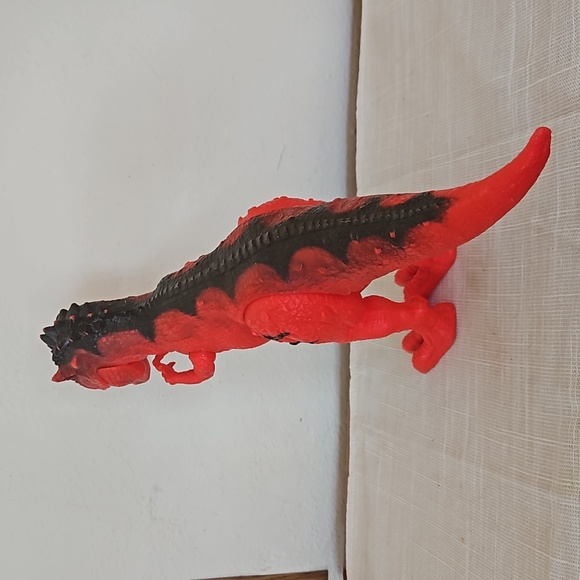 T-Rex Large Electric and Sound Dinosaur - Picture 6 of 8